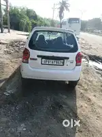 White colour New tires alowheel