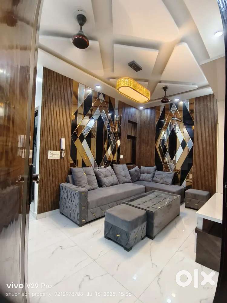 New luxury 1bhk flat bilkul metro ke pass only 500000