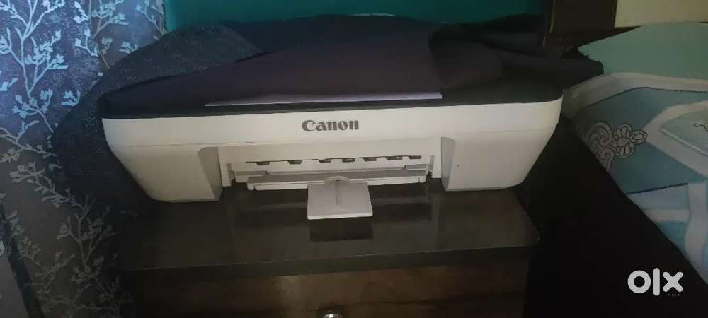 Canon Colour Printer + Scanner Sell