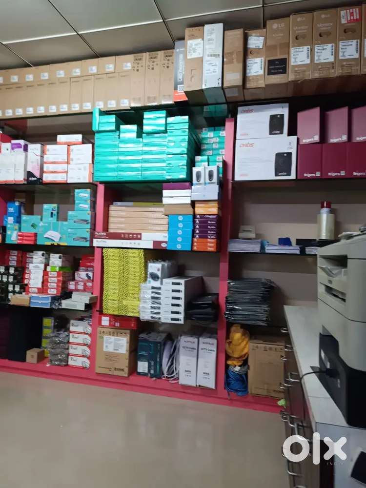 Fresh boy required for computer shop