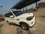 Mahindra Scorpio Classic 2022 Diesel 42000 Km Driven