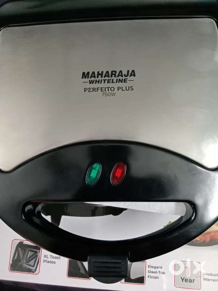 Sell the toaster in very good condition