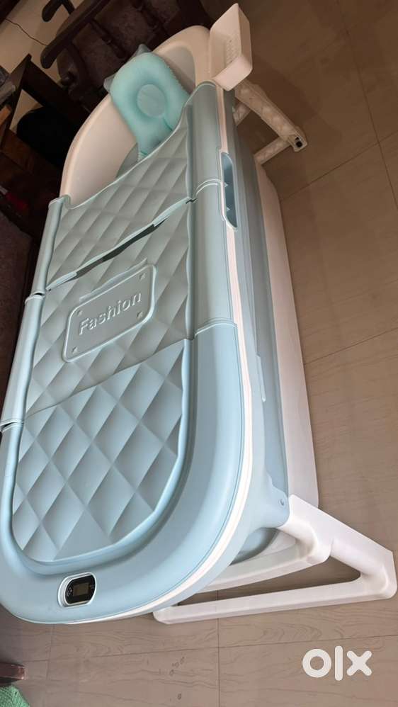 StarAndDaisy premium luxury portable bathtub