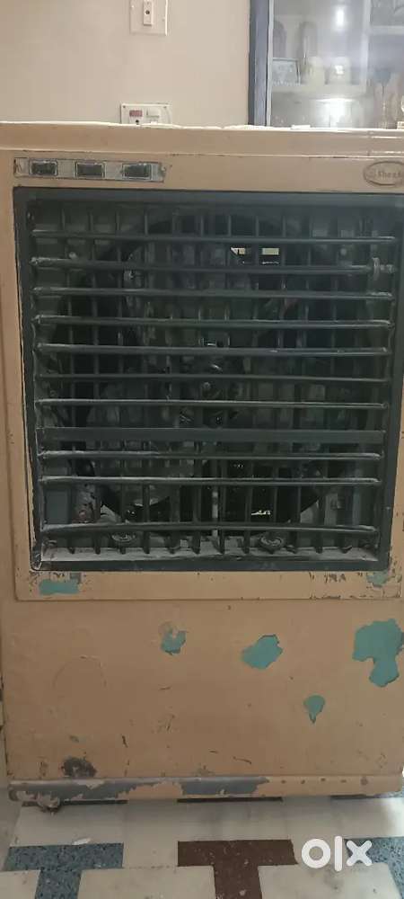 Air cooler in working condition