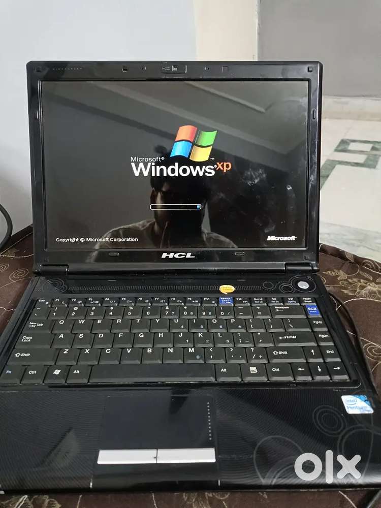 Laptop hcl ec2 model