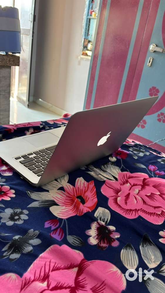Apple macbook air