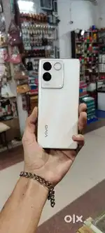 Vivo t2 pro fresh Mobile 12/256 gb good condition one year old 5g