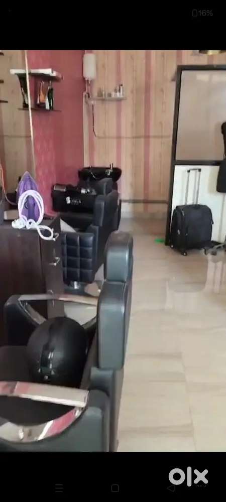 Selling a running ladies parlor