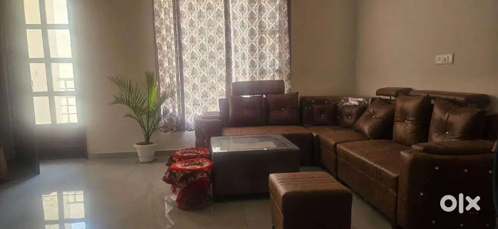 2 bhk fully furnished independent flat for rent in dhindsa colony