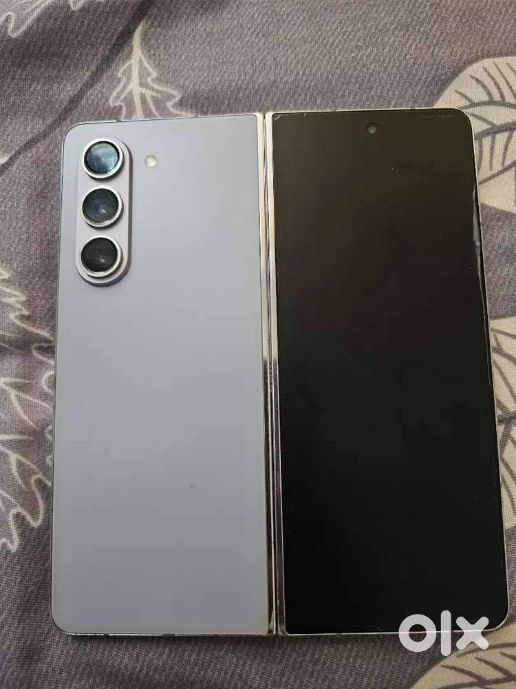 Want to sell Samsung Fold 5