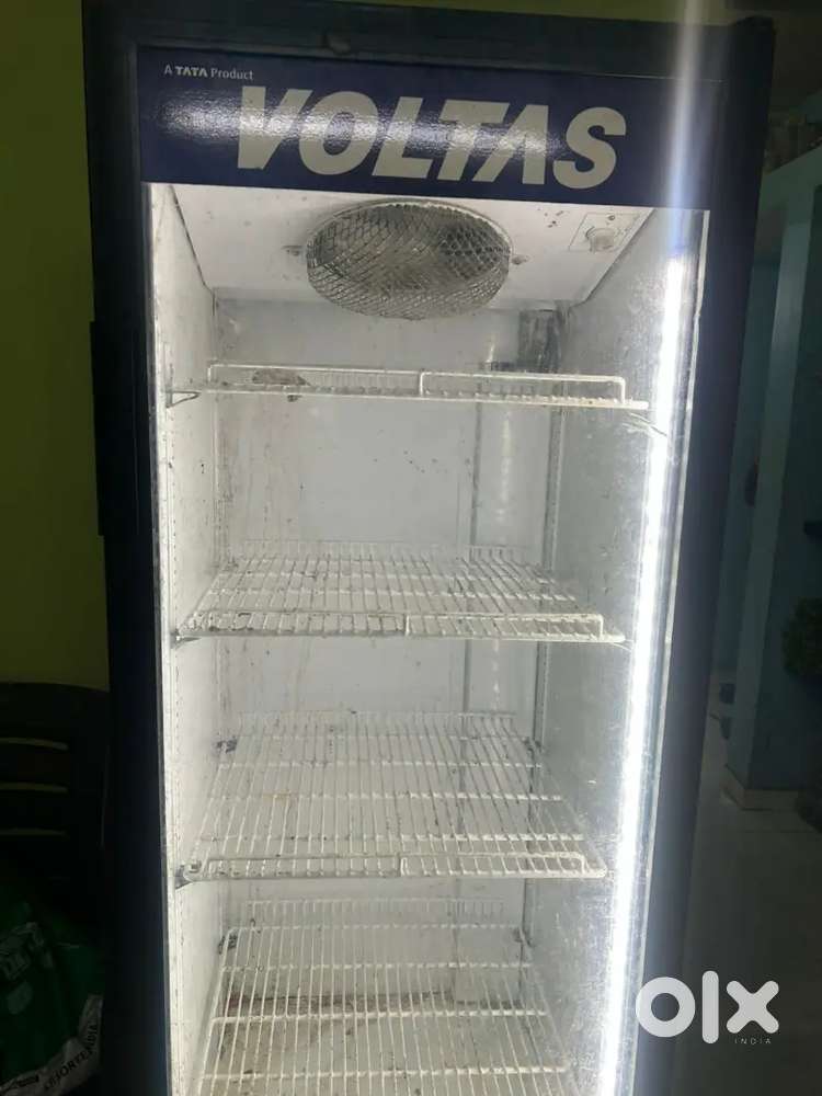 Deep Freezer for Cold drinks and water bottles