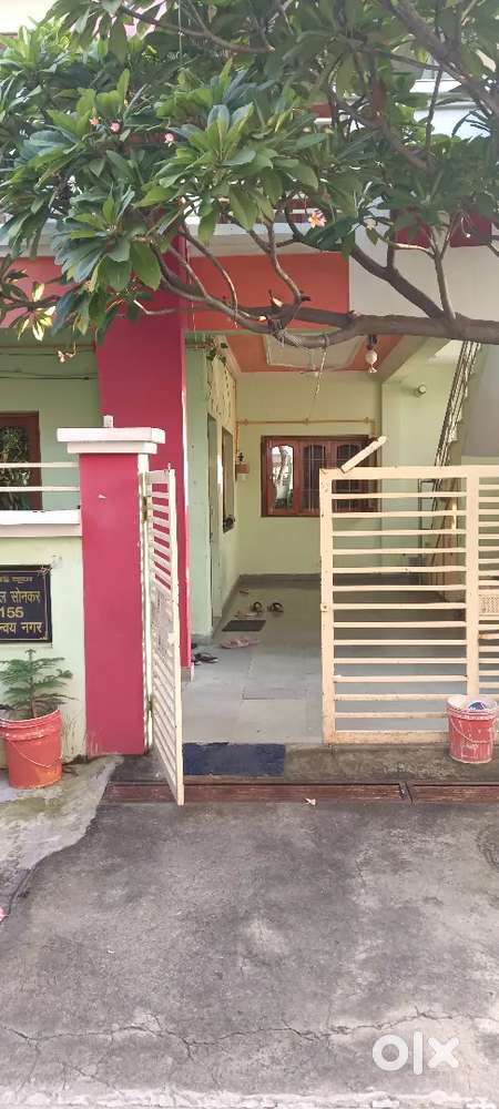 2 BHK furnished flat prime location awadhpuri