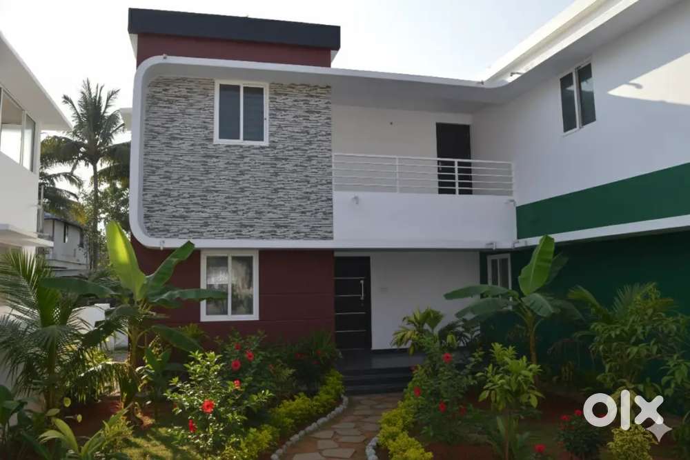 Ultra Modern Luxury! New 4BHK Independent House for Sale Guruvayur