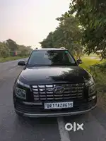 Hyundai New Venue 2022 Petrol Well Maintained