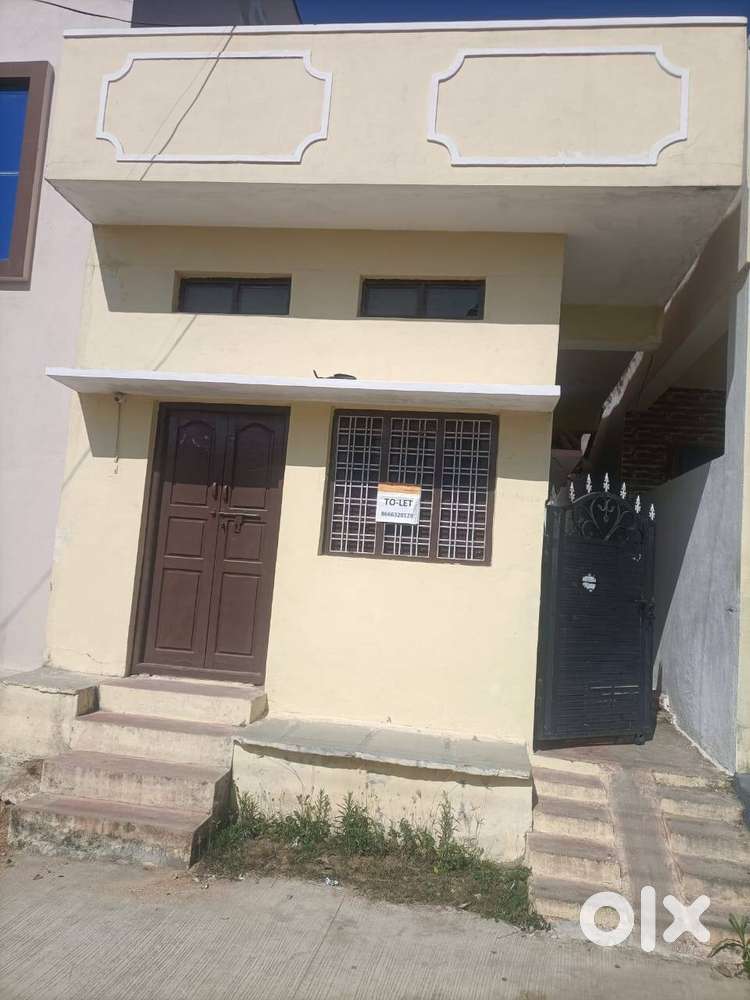Independent House for a family near by Geeta hotel
