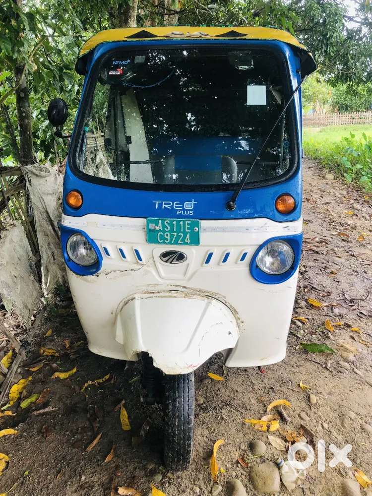 Mahindra treo plus