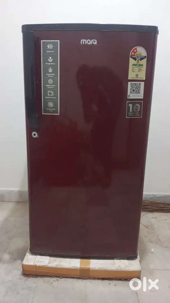 Urgent sell brand new 183L refrigerator( price negotiable)