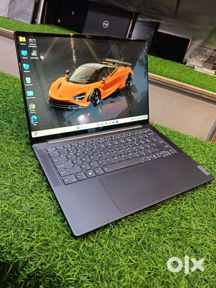 Refurbished laptop Lenovo Slim pro 7 ryzen 7-7735HS processor 8GB GPU