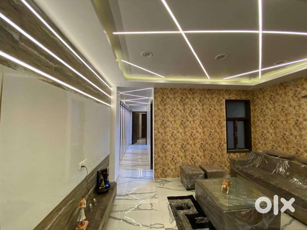 2 BHK fully furnished flat near the metro with 200 units free