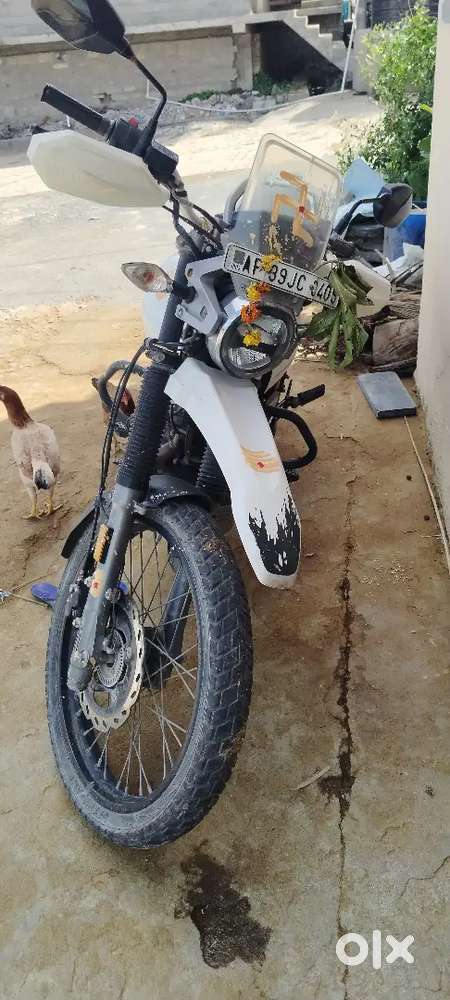 Xpluse 200