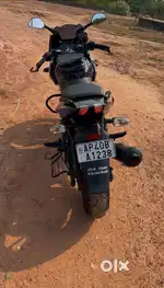 Pulser 220