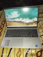 Dell Inspiron 15 i3core  8gb Ram  512 sst