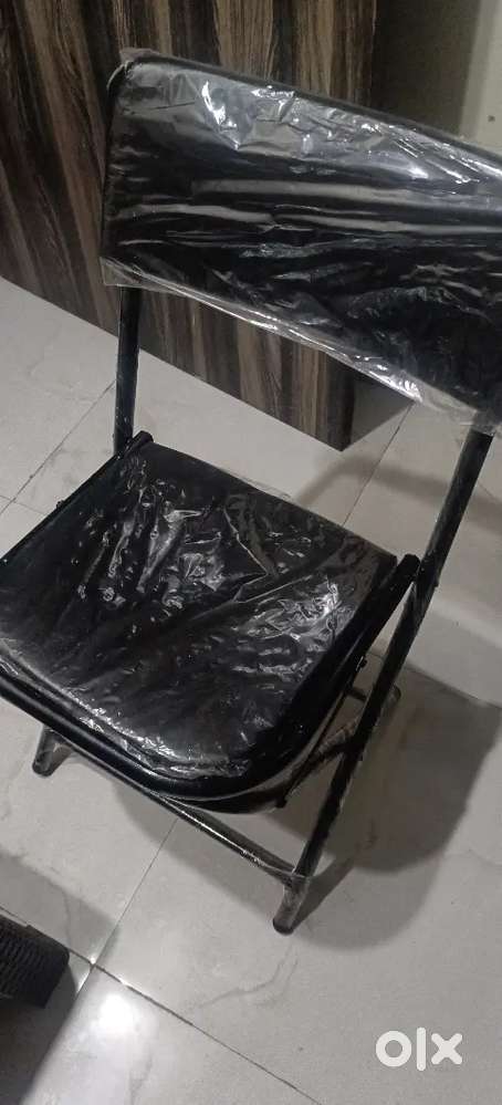 Folding chair