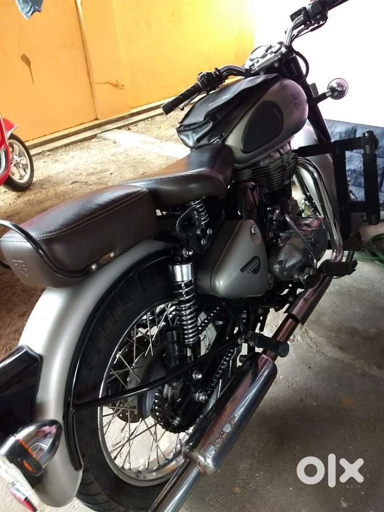 Good condition and single man and owner nri