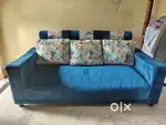 Modern 3/4-Seater Sofa with Cushions - Like New!