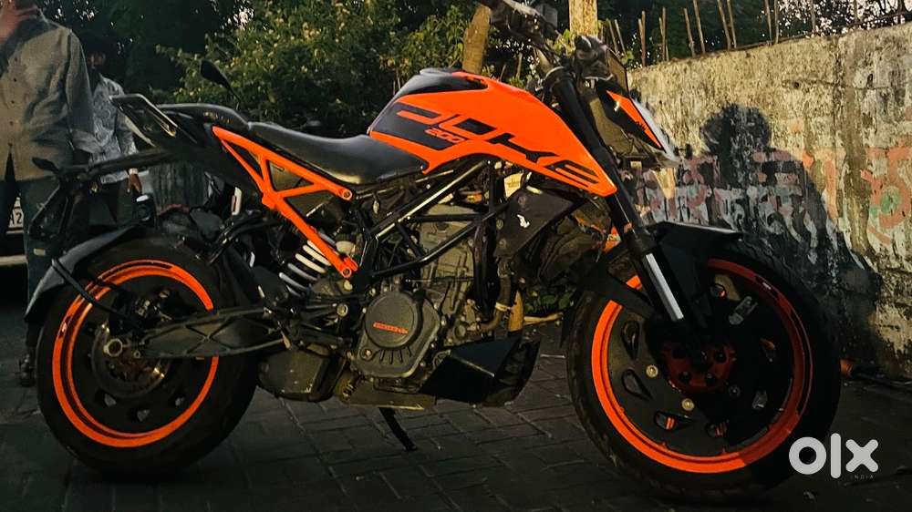 Brand new condition single owner normal modified