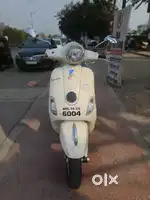 Vespa LX 125