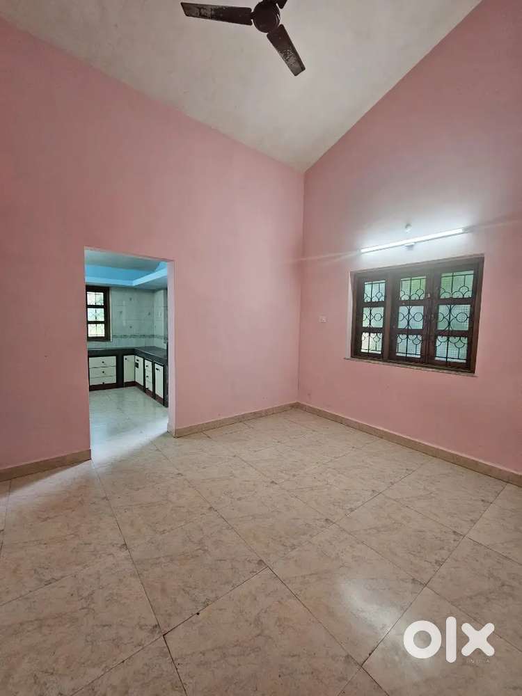 2BHK FLAT FOR RENT IN MERCES