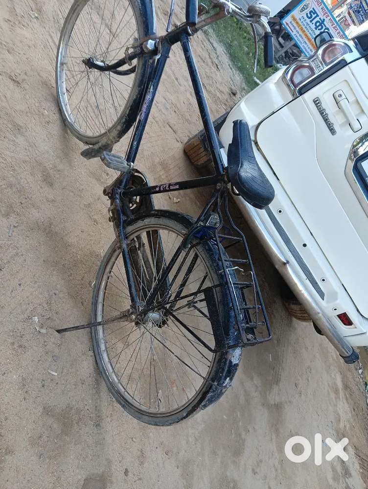 cycle chahiye. Very nominal price per jisko Lena hai contact karo