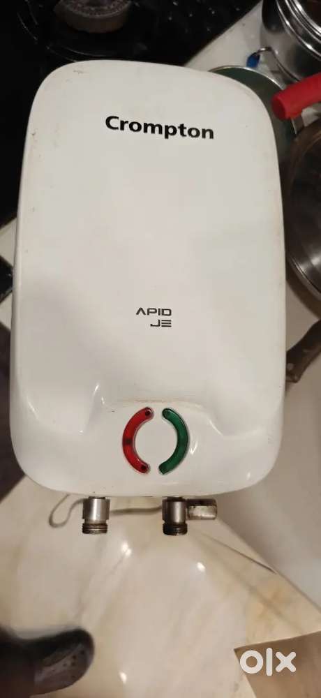 3 L Crompton Instant Geyser Working Condition