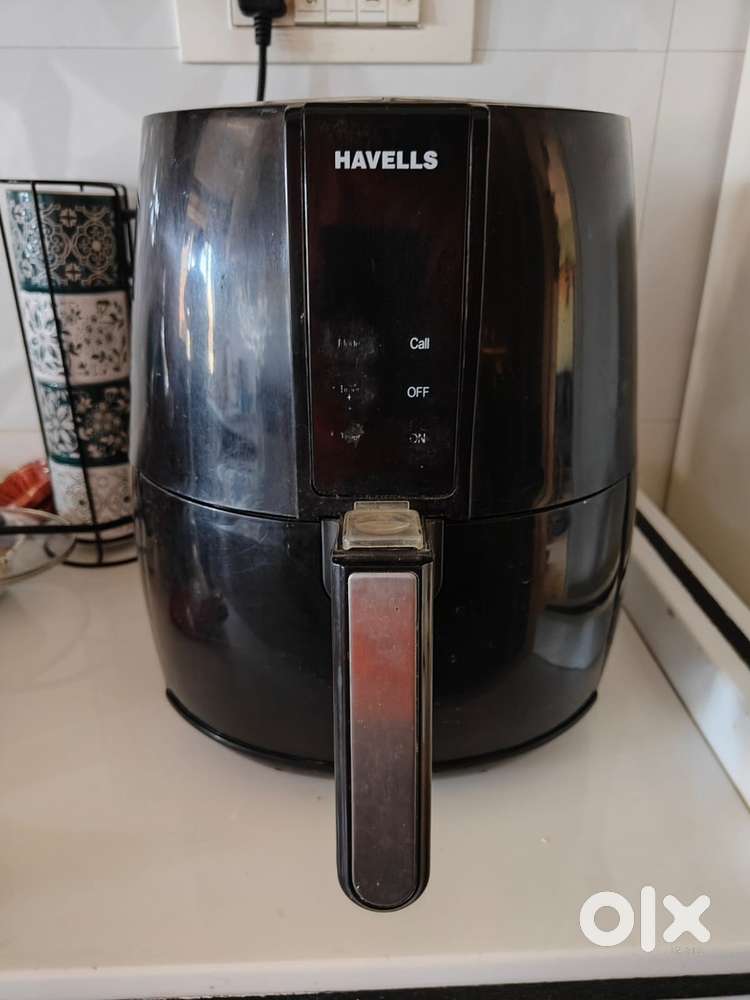 4 Ltr Havells Air Fryer - 3 Yrs old, perfectly working Condition.