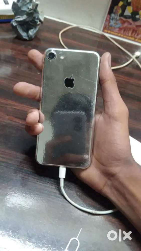 I phone 7 mint condition