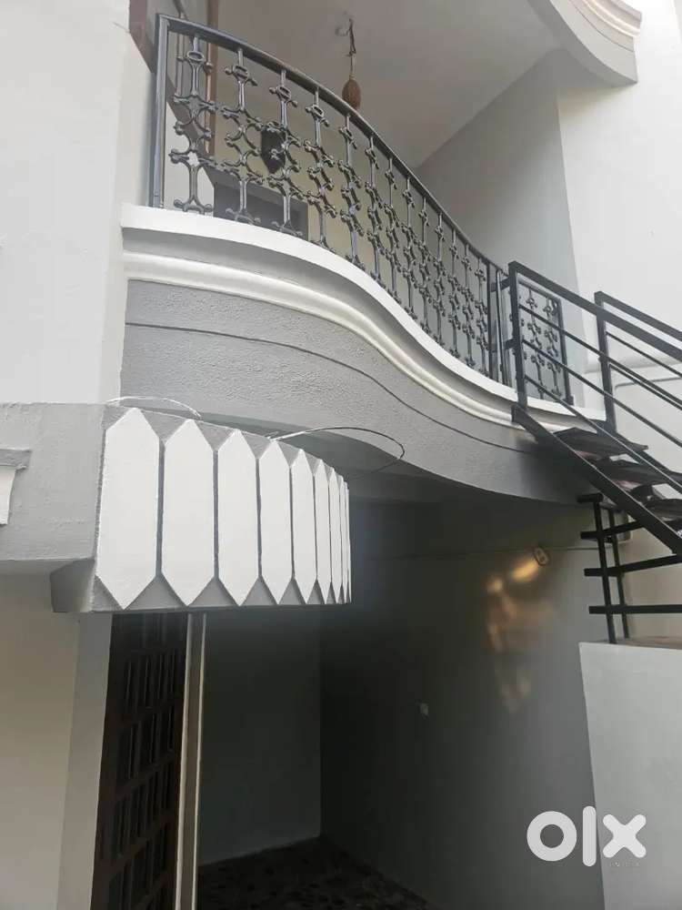 Home for Rent main road peroorkada kudappanakunnu road