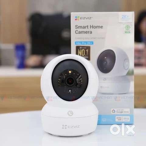 Cctv technician instoler