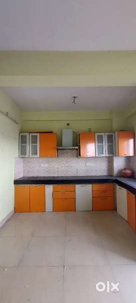 Singh Property Dealer 3 BHK Flat Sell In Group Housing Apartment VNS
