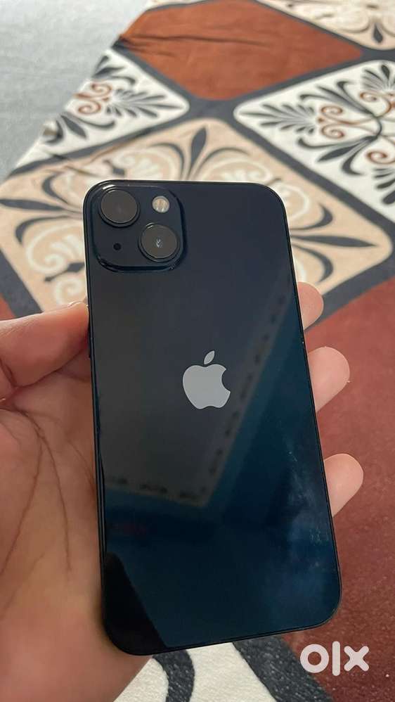 Iphone 13 hai best  condition camra ekdam kadak hai