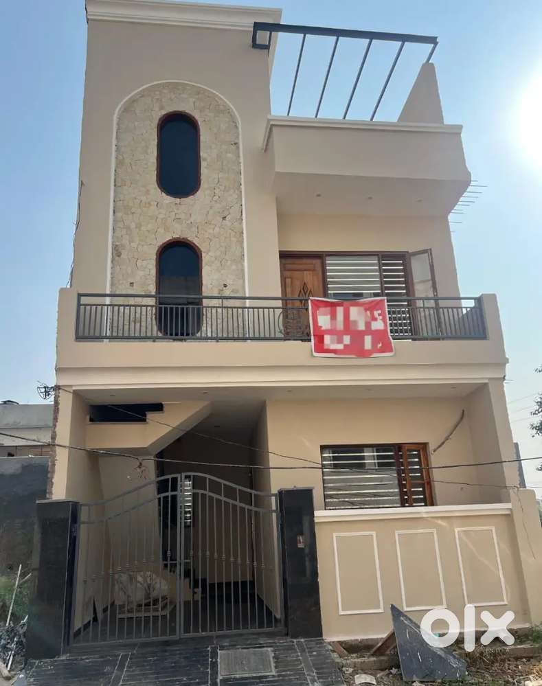 For sale brand new 105 gaj close to airport road