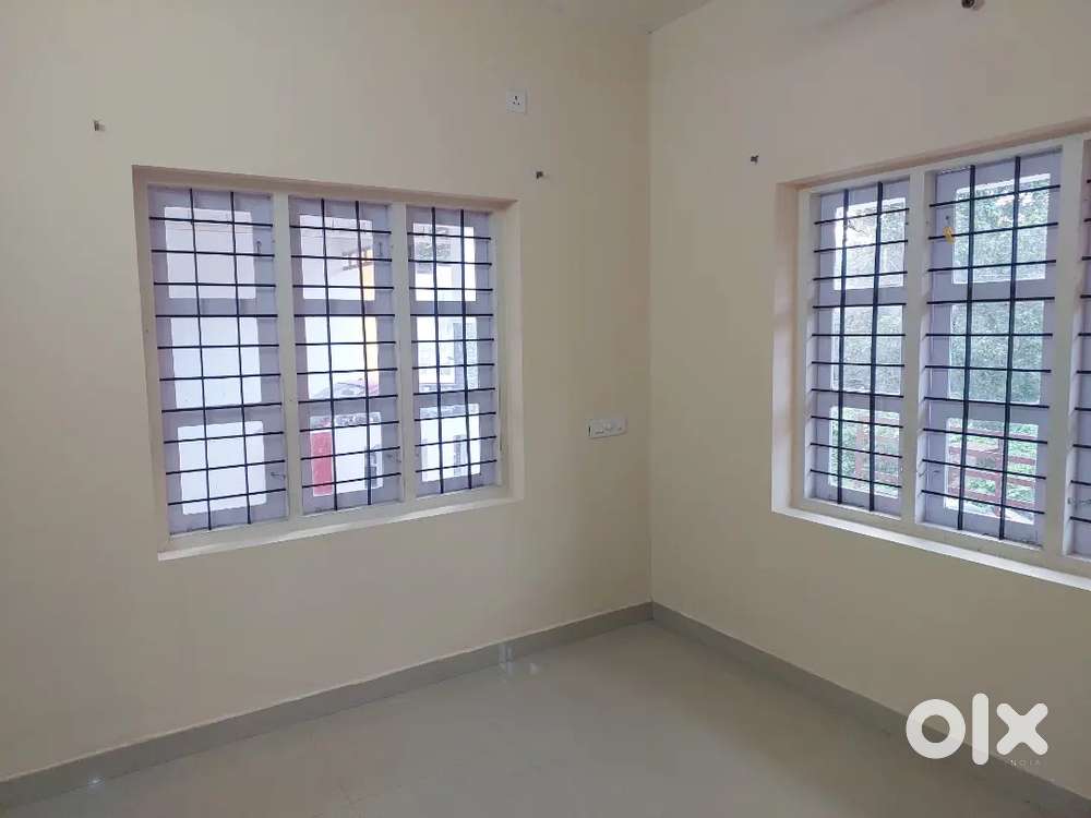 2bhk kalamassery500mtr edapally6klm kakkanad6klm