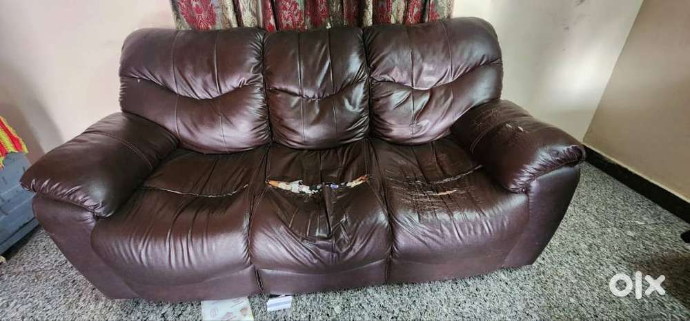 Sofa set 4 and 2