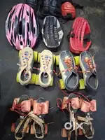 Skating shoes