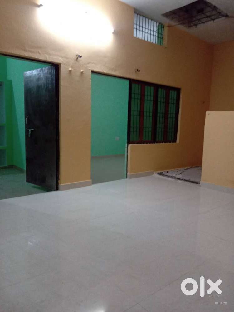 Two Room Set For Vegetarian Family