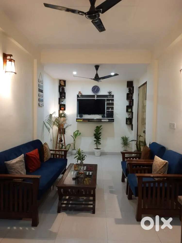 2BHK Builder Flat for sale Near Unitech Cyberpark Jharsa