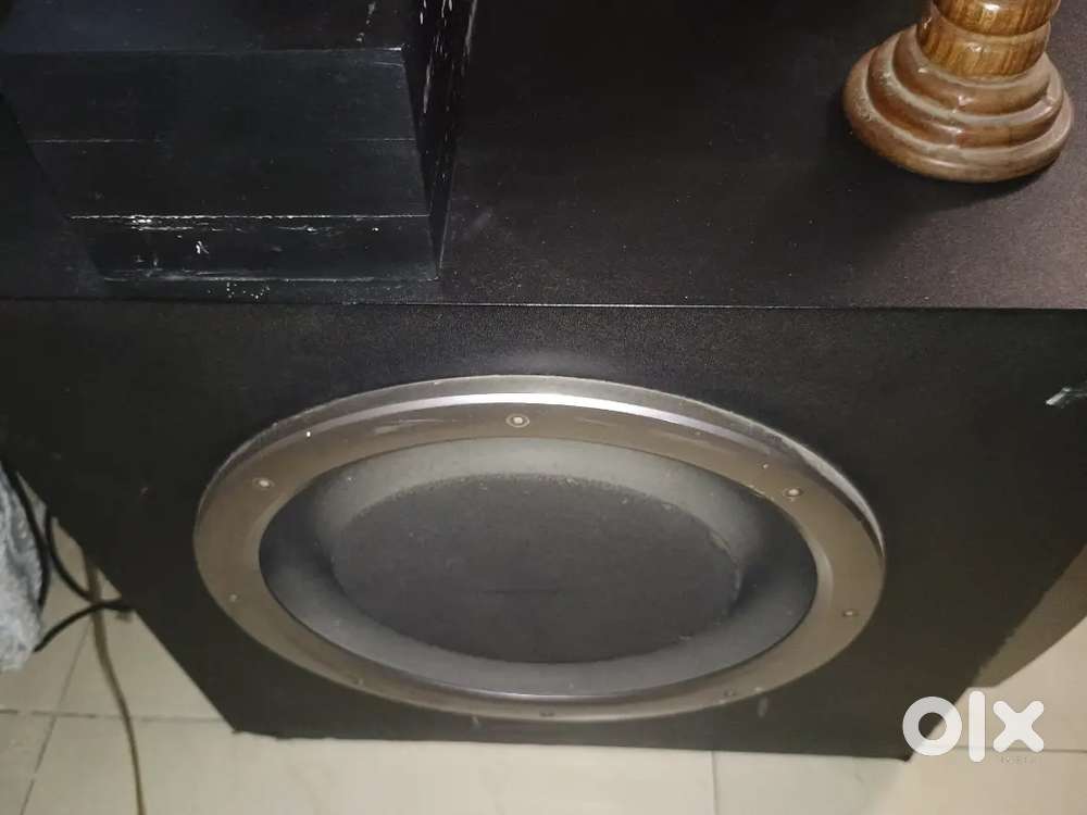 Edifie 5. 1 music system good condition