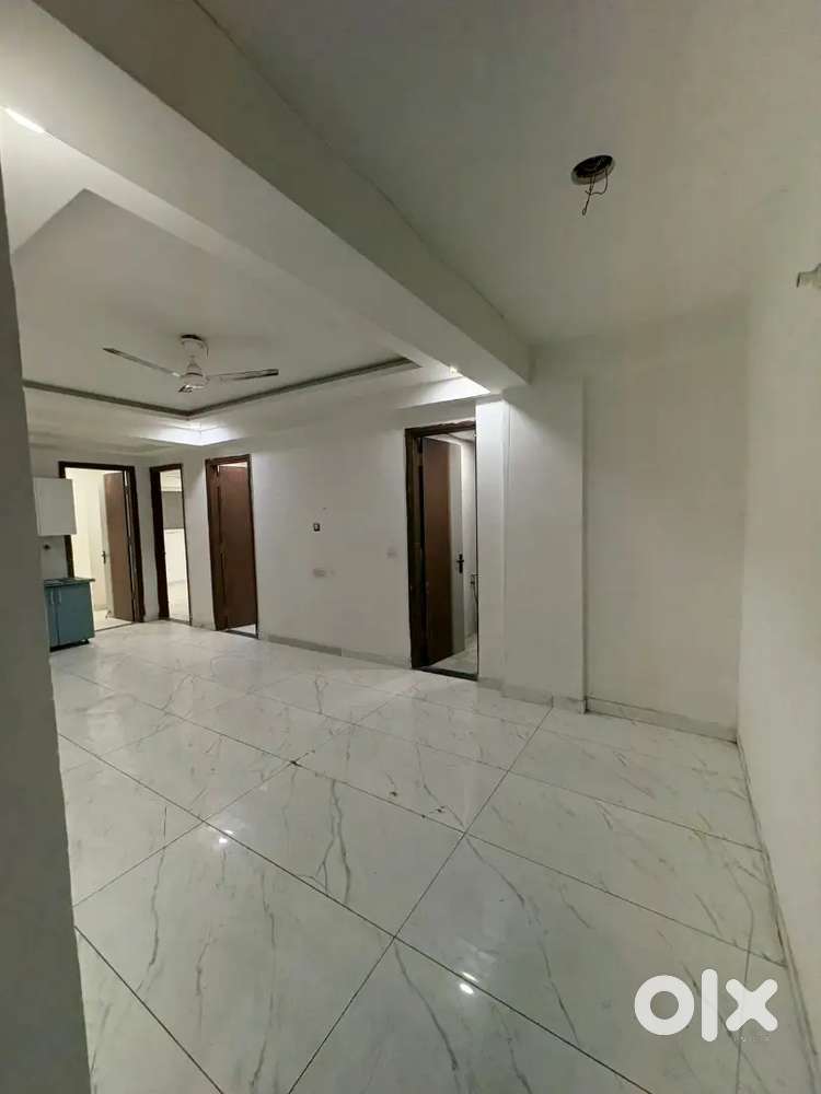 24*7sequrity lift car parking