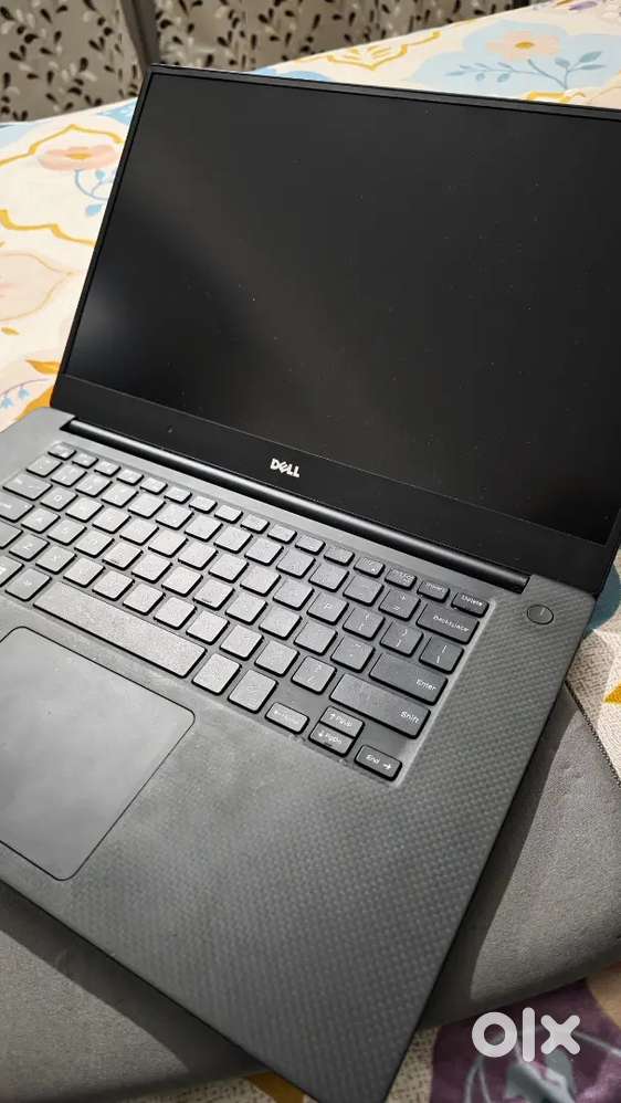 Dell XPS 15 9560 Urgent Sale