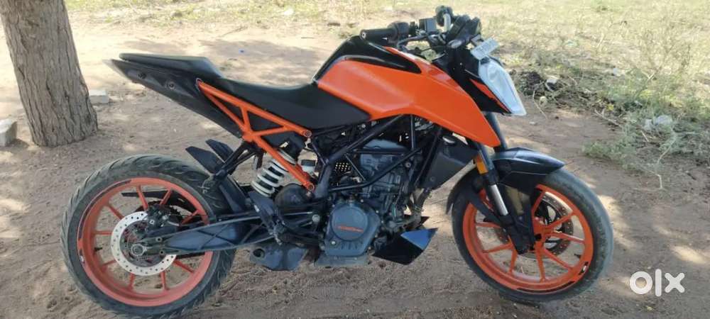 KTM DUKE 95000